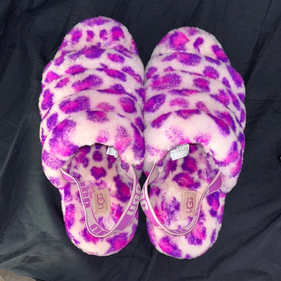 Ugg slipper/shoes - Picture 1 of 3